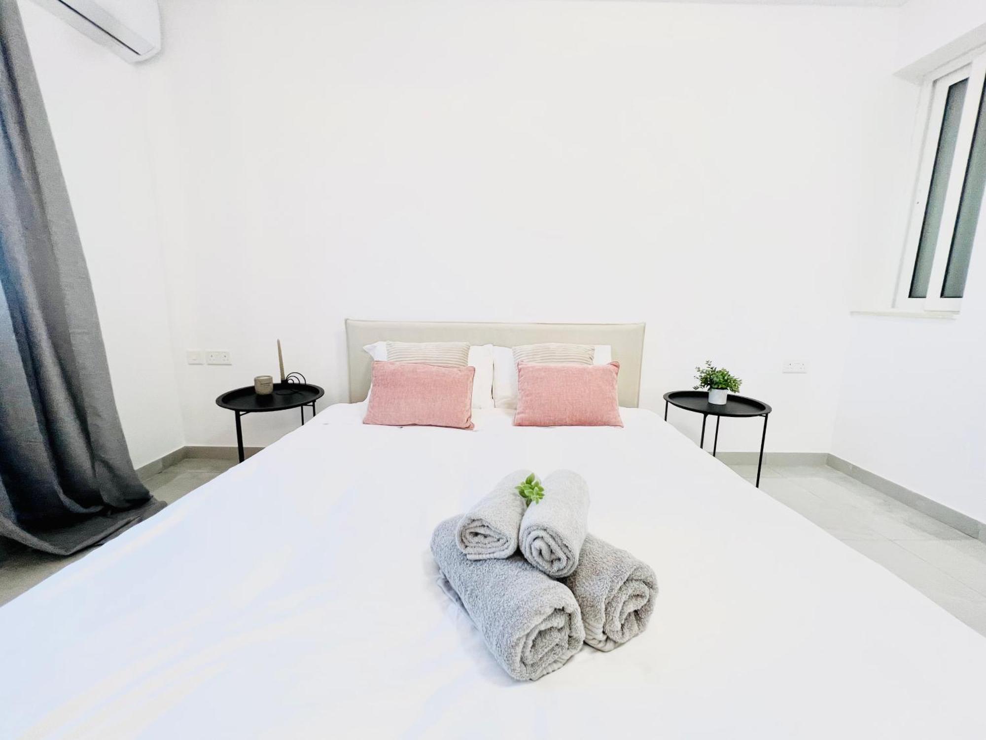 Sunshine Suits - Brand New Apartament Msida