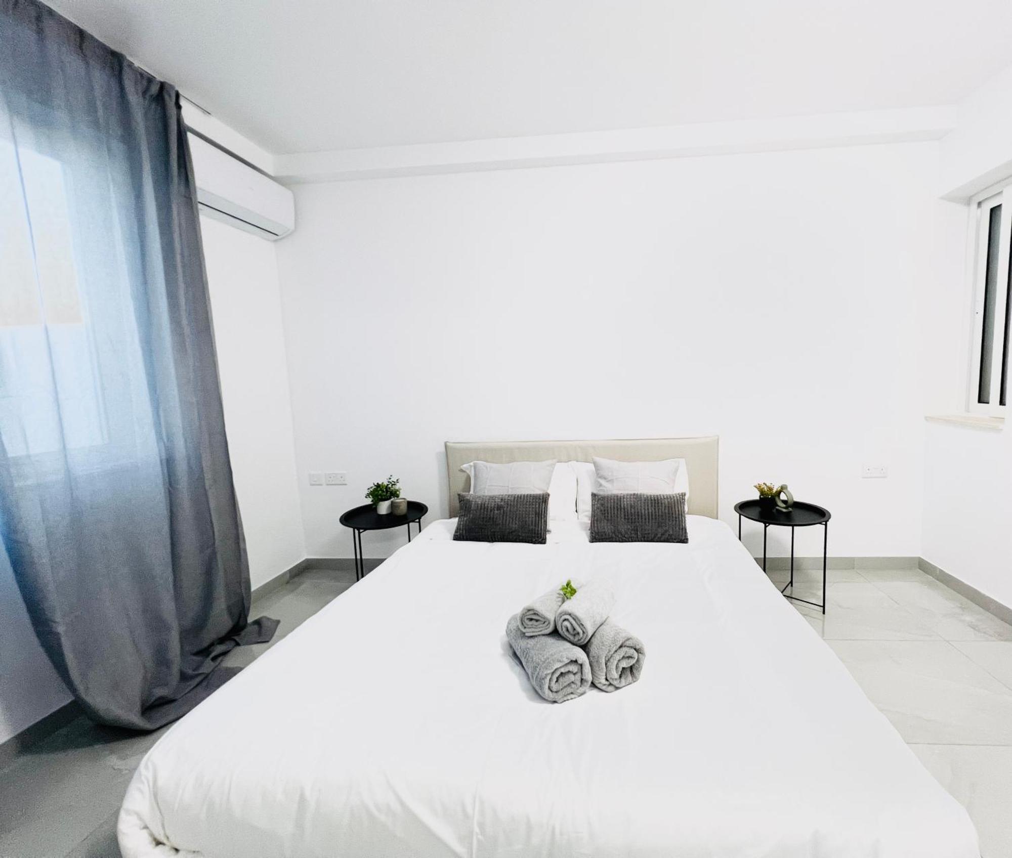 Sunshine Suits - Brand New Apartament Msida