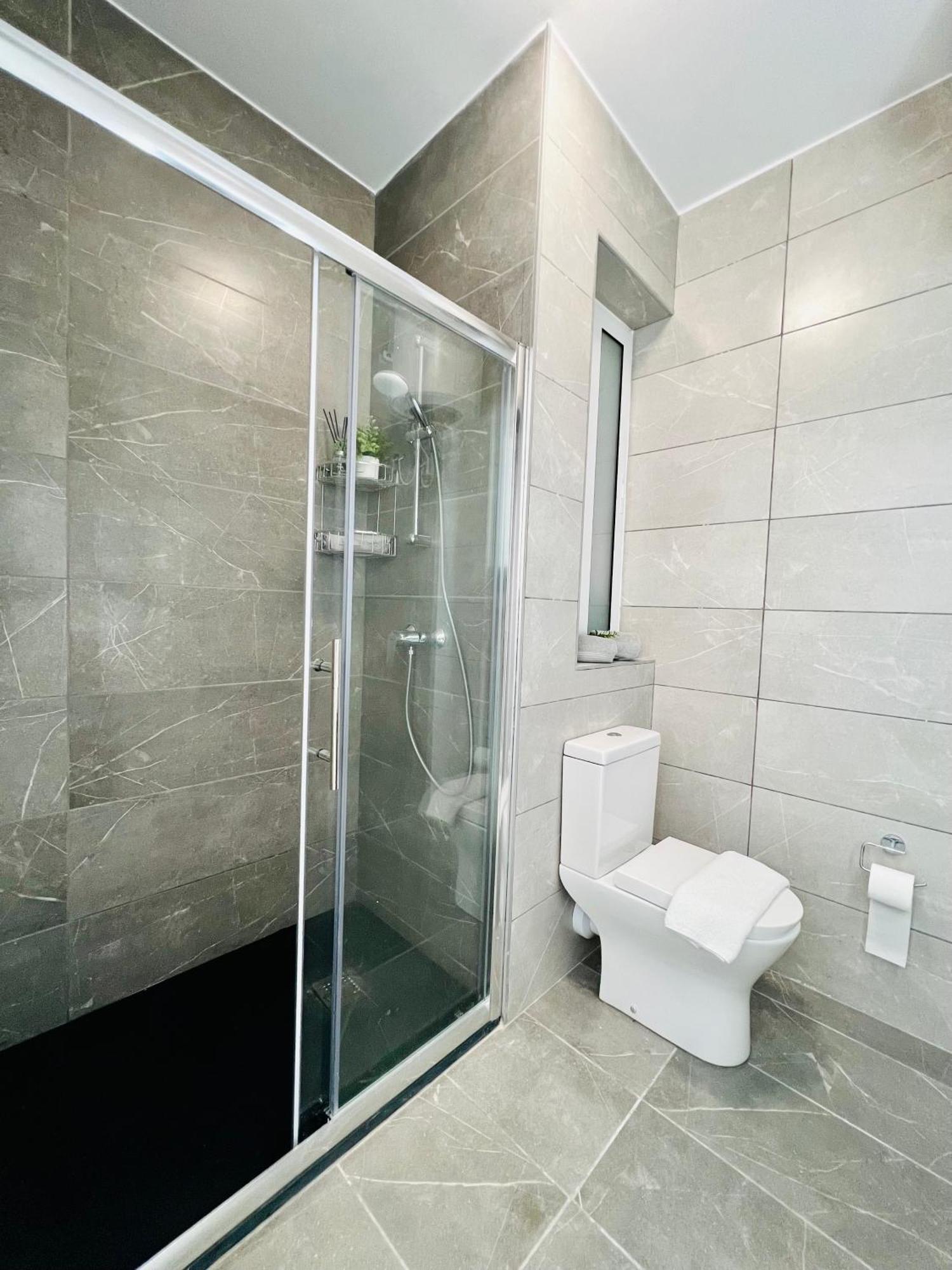 Sunshine Suits - Brand New Apartament Msida